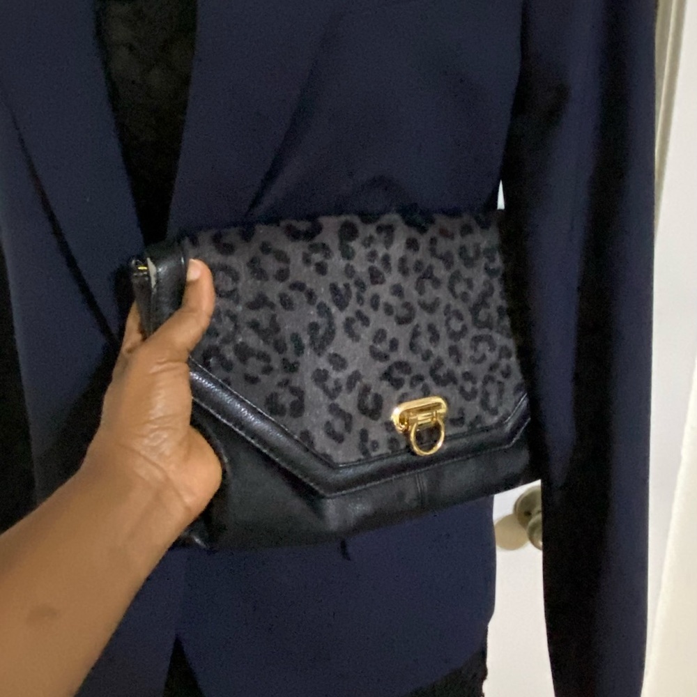 DENTS black clutch & crossbody purse - Picture 2 of 13